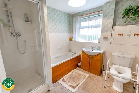 3 bedroom detached bungalow for sale, Burnham Close, Bessacarr, Doncaster