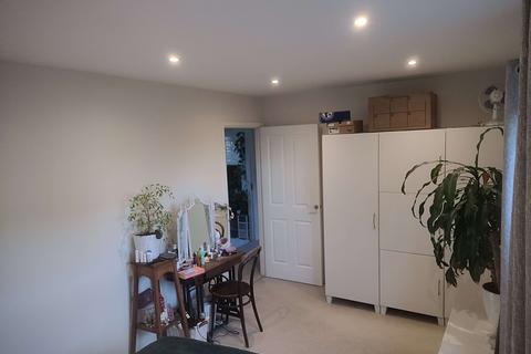 1 bedroom apartment for sale, at Flat 2, Clinch Court, Moorland Close, Whitney OX28