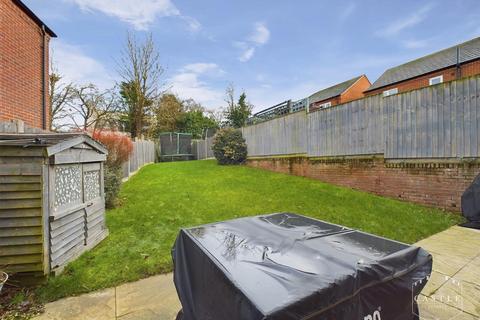 4 bedroom detached house for sale, Bader Close, Hinckley