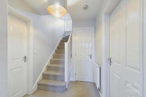 15 Bader Close, Hinckley, LE10 0FN