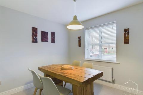 15 Bader Close, Hinckley, LE10 0FN