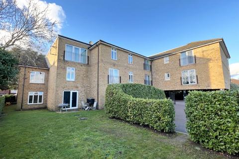 Ashcombe Court, Ashford TW15