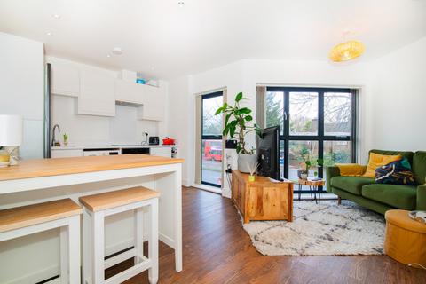 2 bedroom apartment to rent, Lower Richmond Road, Richmond, TW9