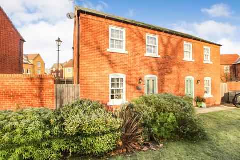 2 bedroom semi-detached house to rent, Wilkinson Road, Kempston, Bedford