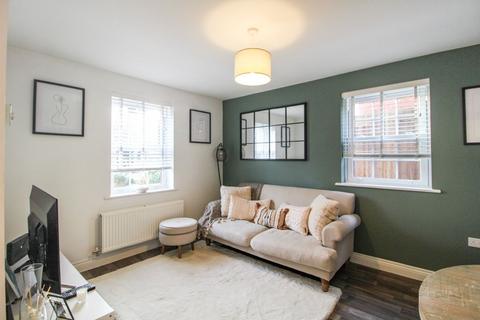 2 bedroom semi-detached house to rent, Wilkinson Road, Kempston, Bedford
