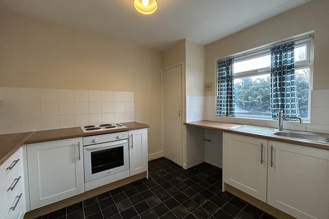 2 bedroom flat to rent, Valence House, Sutton Road, Maidstone, Kent, ME15 9AW