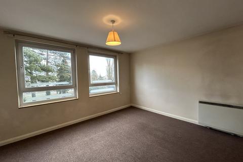 2 bedroom flat to rent, Valence House, Sutton Road, Maidstone, Kent, ME15 9AW