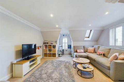 2 bedroom apartment for sale, St Clement