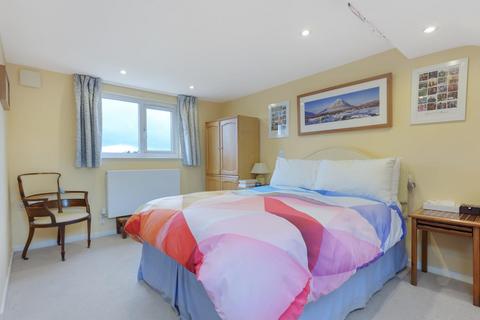 21 Weavers Field, Girton, Cambridge, CB3 0XB