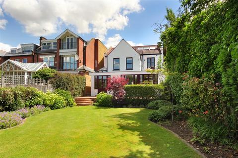 5 bedroom detached house to rent, The Avenue, W13