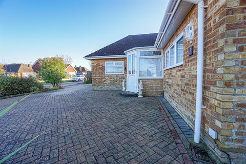 2 bedroom detached bungalow for sale, Lancing Close, Hastings