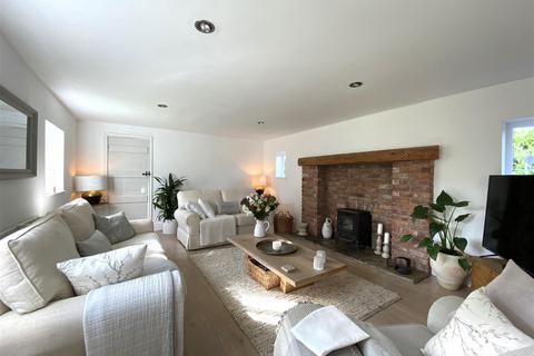 4 bedroom cottage for sale, Moreton Meadows Farm, Stony Lane, Congleton