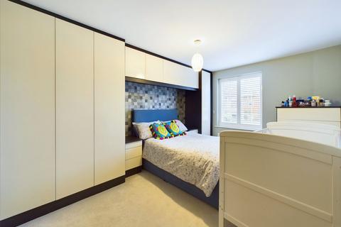 undefined, Flowers Avenue, Ruislip, HA4