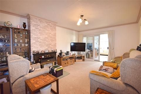 2 Dolgoch Walk, Tywyn, LL36 0BD