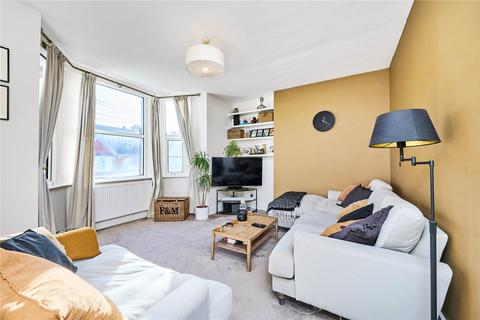 2 bedroom flat for sale, Barrow Road, London, SW16