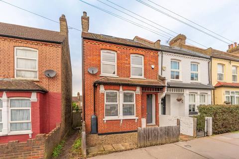 4 bedroom end of terrace house to rent, Grange Park Road, Thornton Heath, CR7