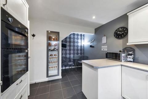 44 Beech Drive, St Ives, PE27 6UB