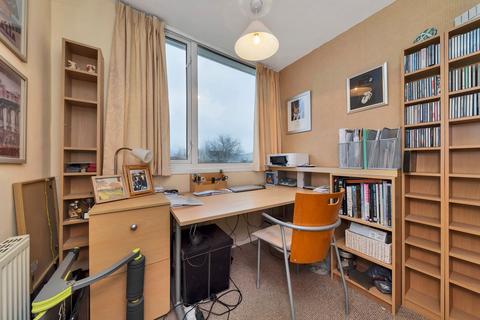 44 Beech Drive, St Ives, PE27 6UB