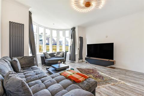 2 bedroom apartment for sale, Barnham Road, Barnham