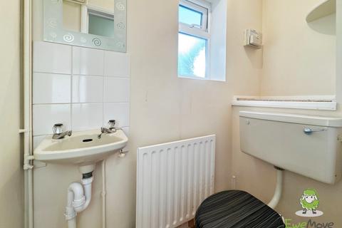 23 Thumwood, Chineham, Basingstoke, RG24 8TE