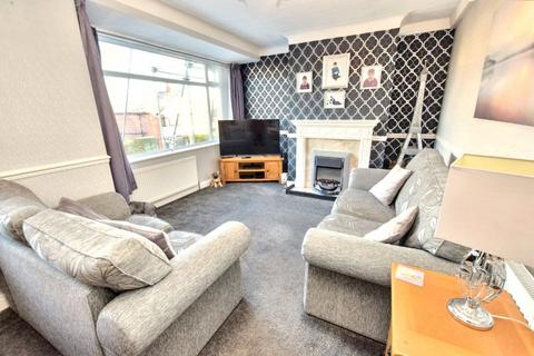 3 bedroom semi-detached house for sale, Benson Gardens, Leeds, West Yorkshire