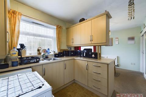 3 bedroom semi-detached house for sale, Penderyn Way, Llay, Wrexham