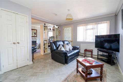 undefined, Charrington Way, Broadbridge Heath, Horsham