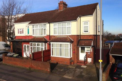 3 bedroom semi-detached house for sale, Dunstable Road, Luton, Bedfordshire, LU4