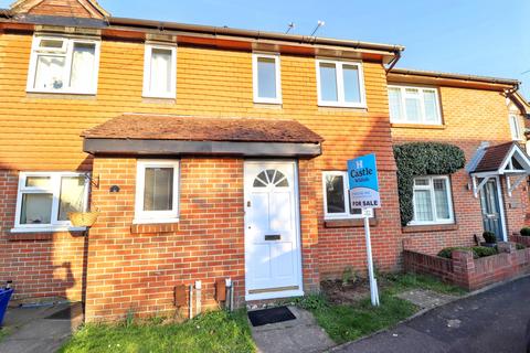 2 bedroom terraced house for sale, Shaw Drive, Walton-on-Thames KT12