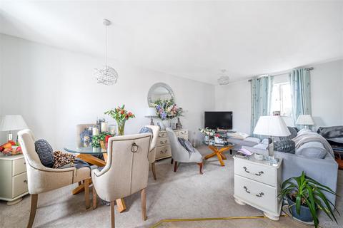 54 Anson Avenue, Calne, SN11 8FU