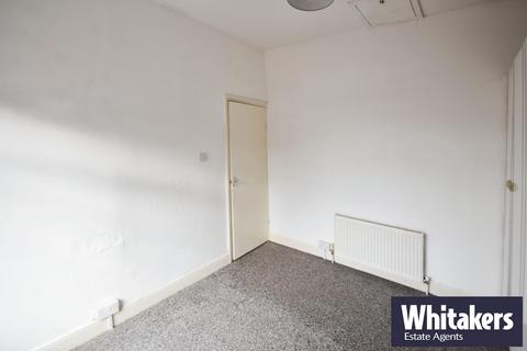 2 bedroom terraced house to rent, Holland Street, Hull