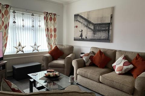 undefined, Northcot Gardens