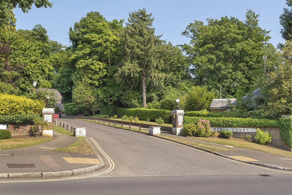 72 Herga - Main Entrance.jpg