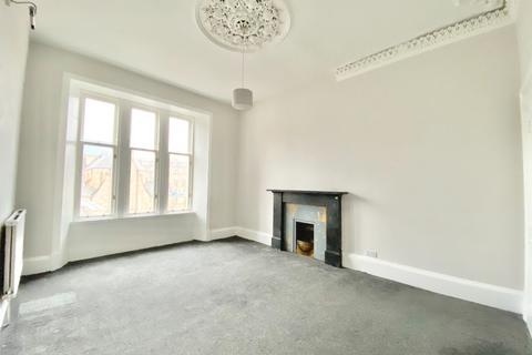 2 bedroom flat to rent, Otago Street, Glasgow G12