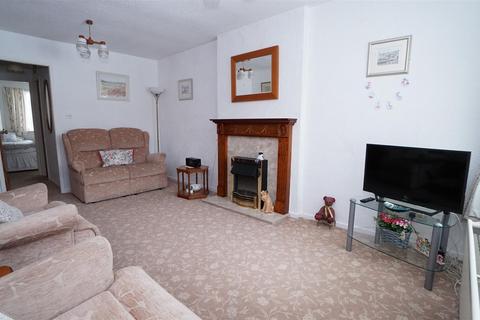 2 bedroom detached bungalow for sale, Stonecroft, Bradford