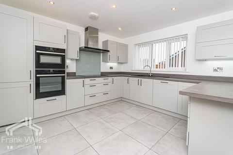 4 bedroom detached house for sale, Parkinson Boulevard, Lytham St. Annes, Lancashire