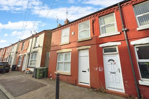 3 bedroom terraced house to rent, Dundonald Street, Birkenhead, Merseyside, CH41