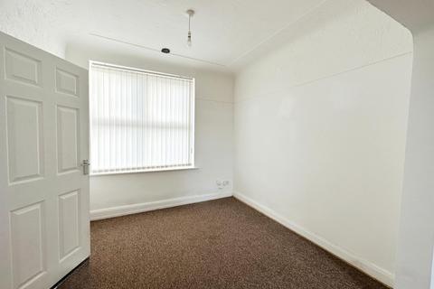 3 bedroom terraced house to rent, Dundonald Street, Birkenhead, Merseyside, CH41