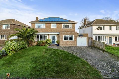 4 bedroom detached house for sale, Harison Road, Seaford