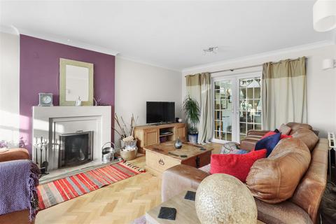 4 bedroom detached house for sale, Harison Road, Seaford