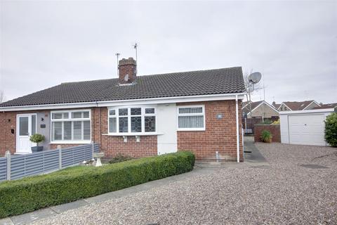 2 bedroom semi-detached bungalow for sale, The Elms, Gilberdyke