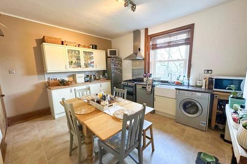 5 bedroom semi-detached house for sale, Skipton Road, Steeton