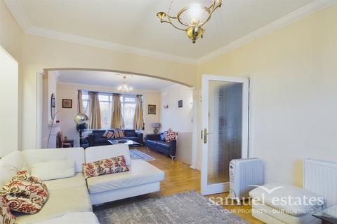 4 bedroom terraced house for sale, Hilldown Road, London, SW16