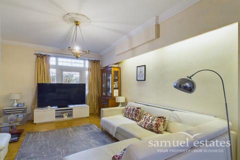 4 bedroom terraced house for sale, Hilldown Road, London, SW16