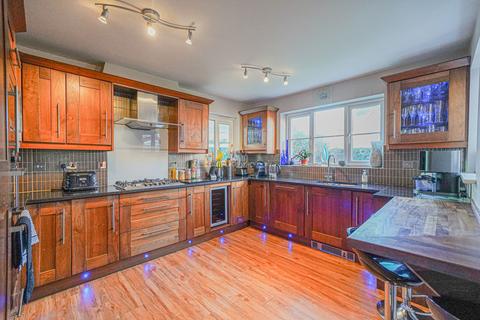 undefined, Grovefield Crescent, Balsall Common, CV7