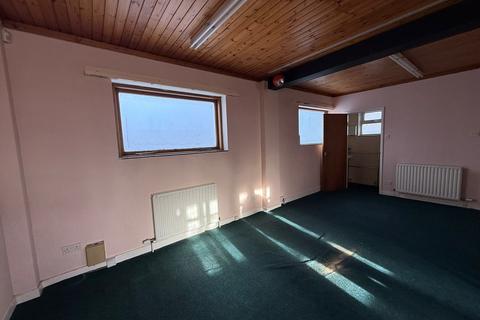 Office to rent, Park Green, Whittington SY11