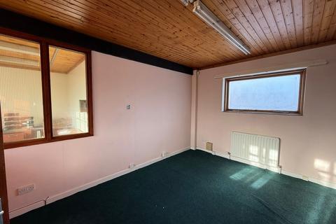 Office to rent, Park Green, Whittington SY11