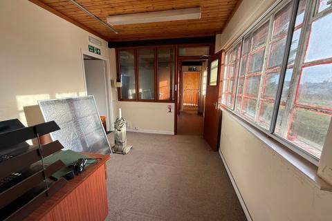 Office to rent, Park Green, Whittington SY11