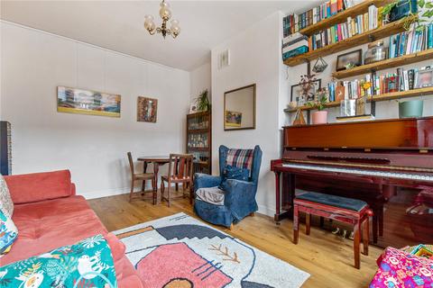 2 bedroom ground floor flat for sale, Deerdale Road, London, SE24