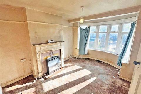 3 bedroom semi-detached house for sale, Greenford, UB6 8JF